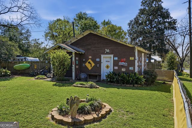 816 W Central Avenue, Fitzgerald, GA 31750