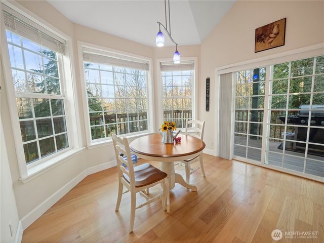 12811 Kapowsin Highlands Drive E, Graham, WA 98338