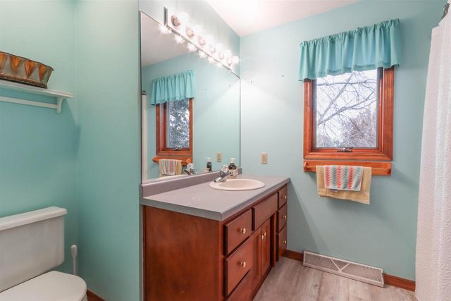 708 WESTFIELD STREET, Kaukauna, WI 54130