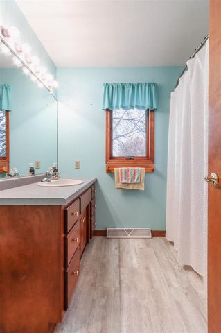 708 WESTFIELD STREET, Kaukauna, WI 54130