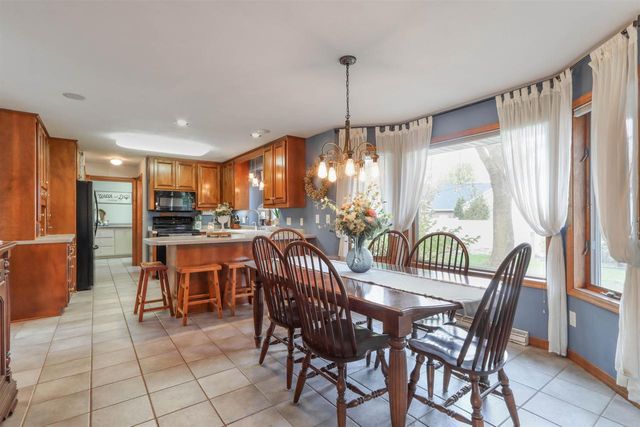 708 WESTFIELD STREET, Kaukauna, WI 54130
