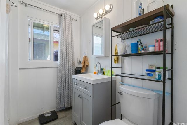 87-340 Farrington Highway, Waianae, HI 96792