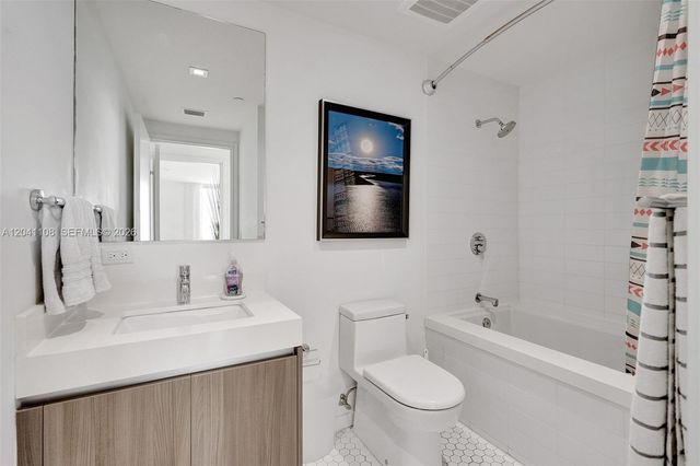 401 N Birch Road 715, Fort Lauderdale, FL 33304