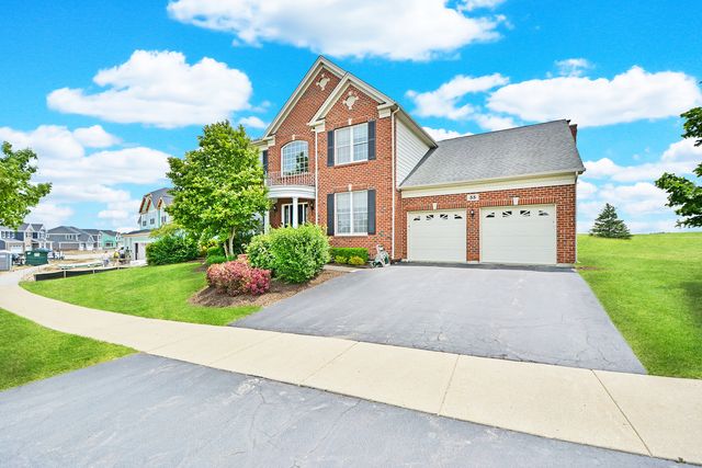 35 Open Parkway N, Hawthorn Woods, IL 60047