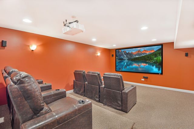 35 Open Parkway N, Hawthorn Woods, IL 60047