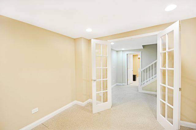 35 Open Parkway N, Hawthorn Woods, IL 60047