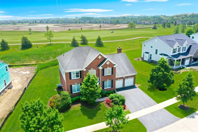 35 Open Parkway N, Hawthorn Woods, IL 60047