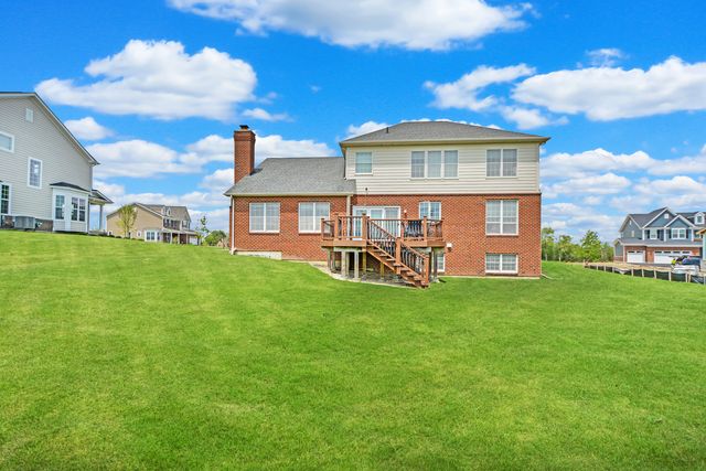 35 Open Parkway N, Hawthorn Woods, IL 60047
