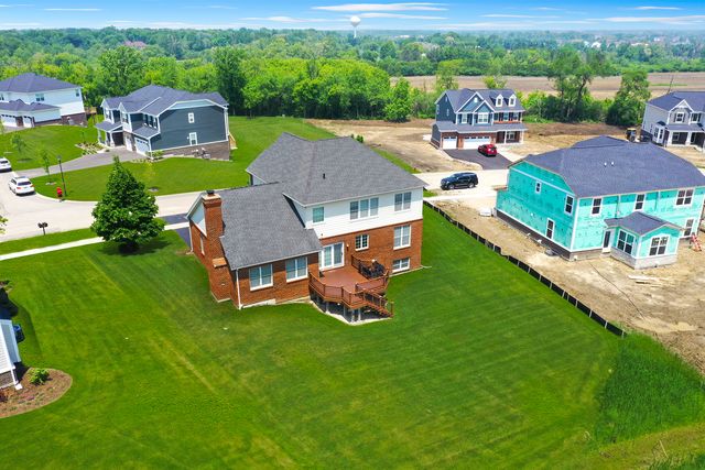 35 Open Parkway N, Hawthorn Woods, IL 60047