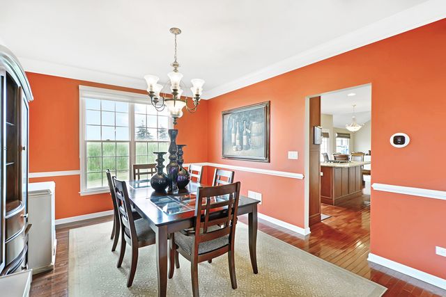 35 Open Parkway N, Hawthorn Woods, IL 60047