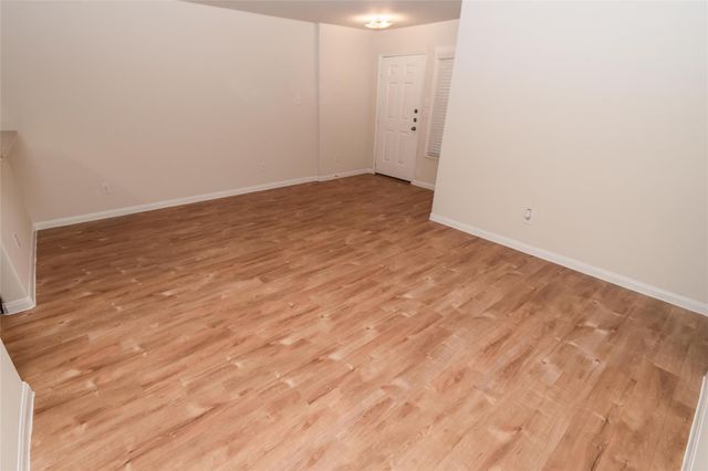 6209 Heffernan Street, Houston, TX 77087