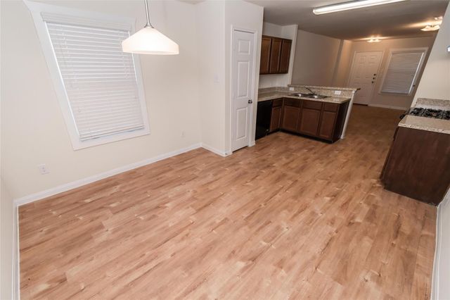 6209 Heffernan Street, Houston, TX 77087