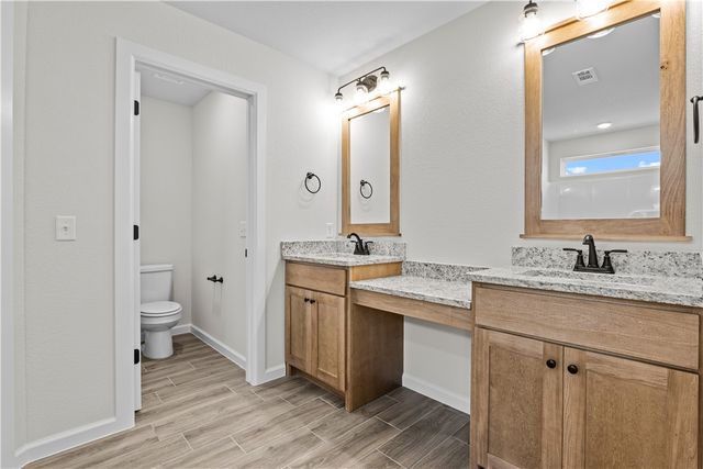 353 Smith Street, West Fork, AR 72774