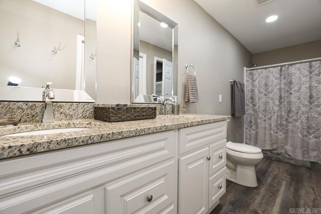 711 SHENANDOAH ROAD, Benton, AR 72019