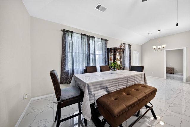 1724 Road 5102, Cleveland, TX 77327