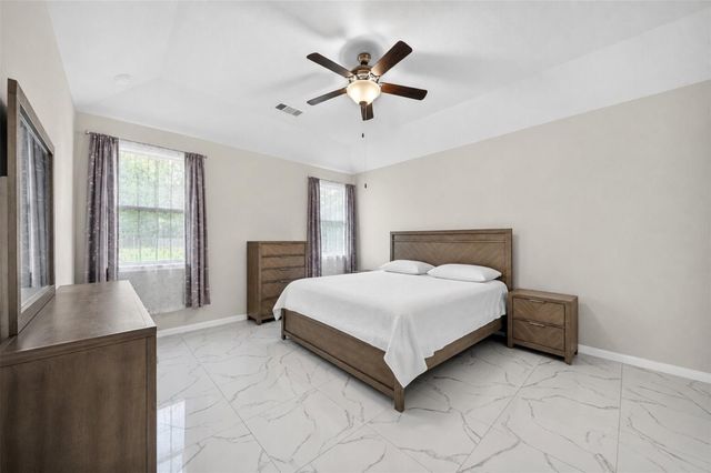 1724 Road 5102, Cleveland, TX 77327