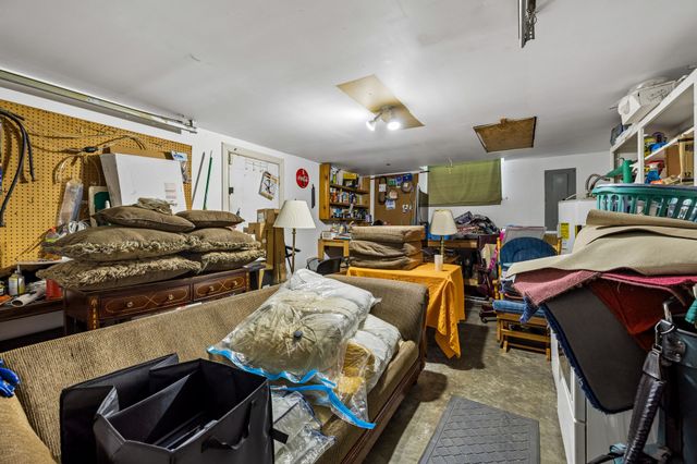204 Swift Dr, Goodlettsville, TN 37072