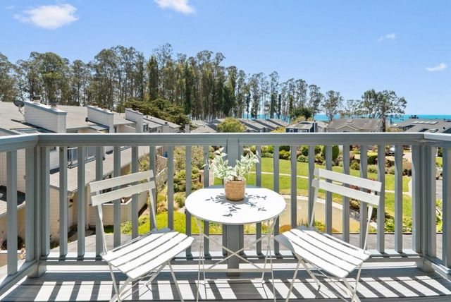 1125 Via Tornasol, Aptos, CA 95003
