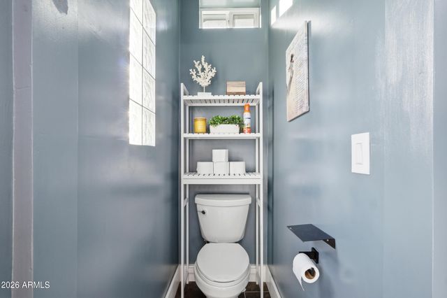 7753 E EARLL Drive, Scottsdale, AZ 85251