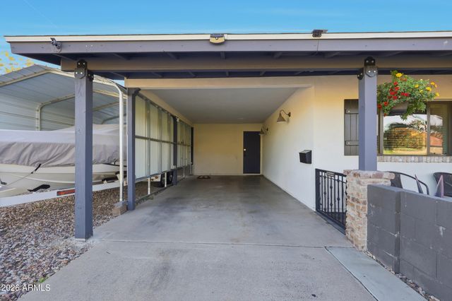 7753 E EARLL Drive, Scottsdale, AZ 85251