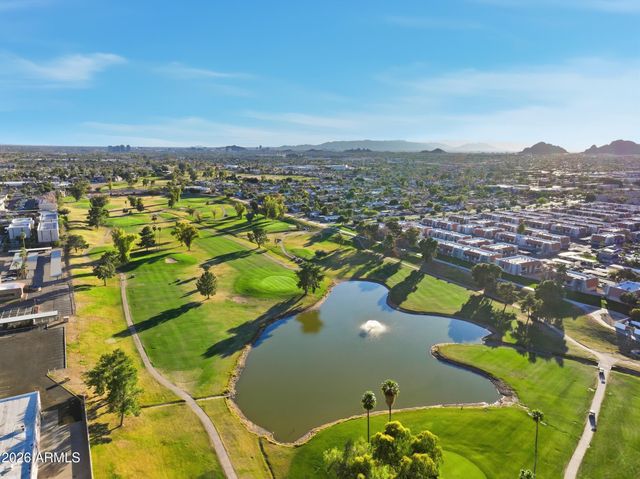 7753 E EARLL Drive, Scottsdale, AZ 85251