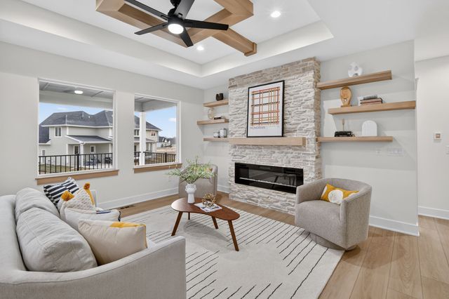 5557 165th Street, Urbandale, IA 50323