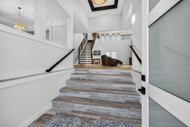 8880 COMMODORE DRIVE, Seminole, FL 33776