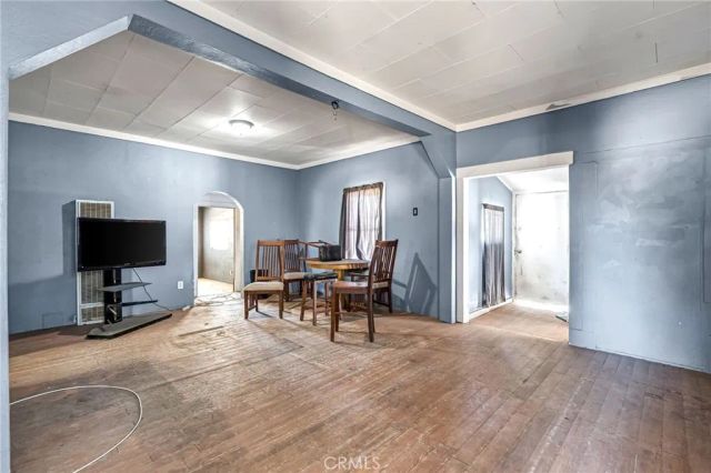 760 Sunnyside, Clovis, CA 93611