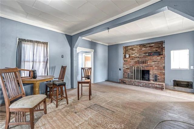 760 Sunnyside, Clovis, CA 93611
