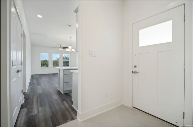4051 Anton Dr, San Antonio, TX 78223