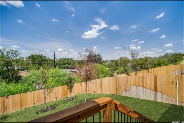 4051 Anton Dr, San Antonio, TX 78223