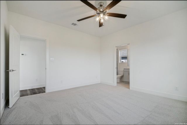 4051 Anton Dr, San Antonio, TX 78223