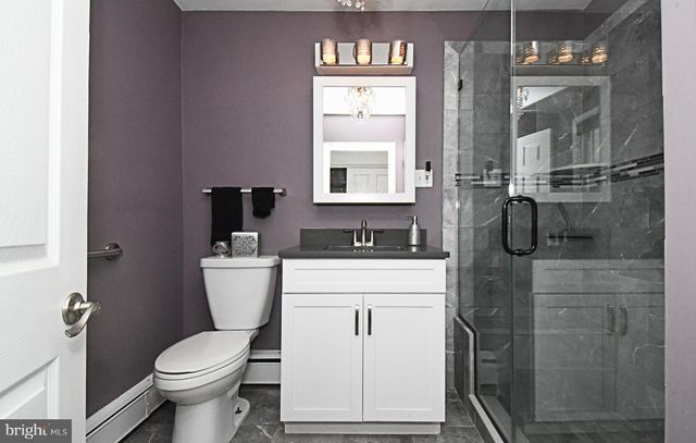 21 CHESTER AVE, Gibbstown, NJ 08027