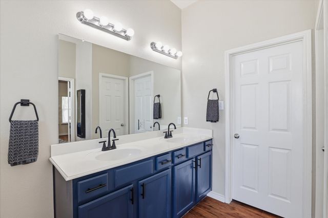 1408 Mountain Laurel Drive, Savannah, TX 76227