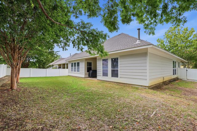 1408 Mountain Laurel Drive, Savannah, TX 76227