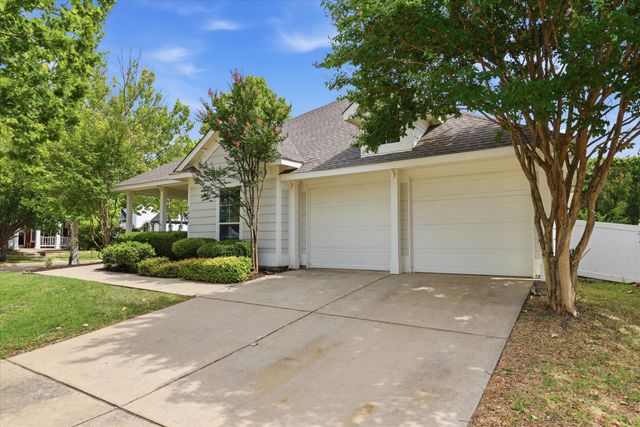 1408 Mountain Laurel Drive, Savannah, TX 76227