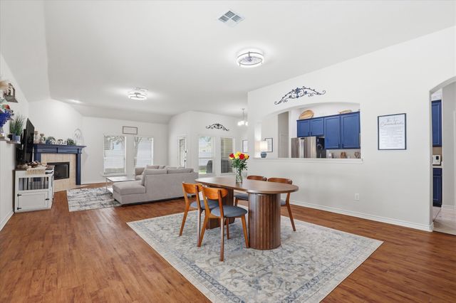 1408 Mountain Laurel Drive, Savannah, TX 76227