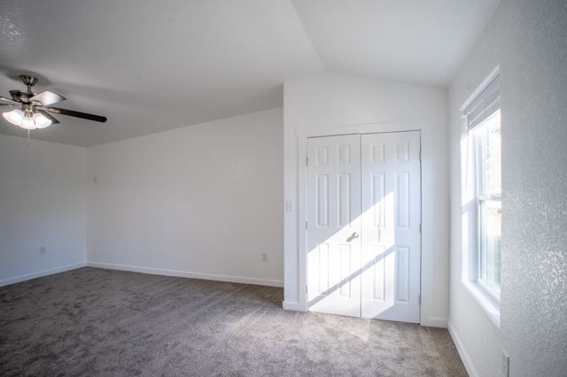 444 Lcr 466, Mexia, TX 76667