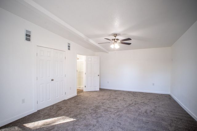 444 Lcr 466, Mexia, TX 76667