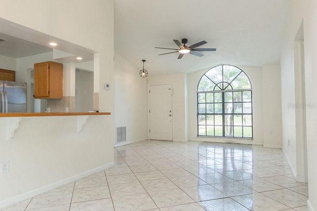 2254 MATTHEW CIRCLE, Deltona, FL 32738