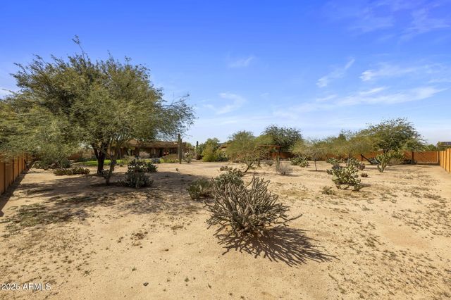 9048 W CALLE LEJOS --, Peoria, AZ 85383