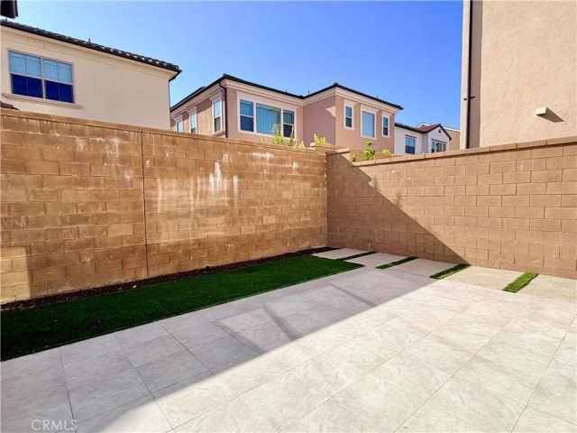 321 Brimwood, Irvine, CA 92618