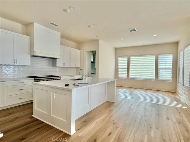 321 Brimwood, Irvine, CA 92618