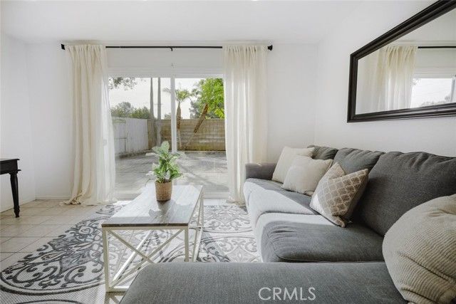 643 S College Avenue, Claremont, CA 91711