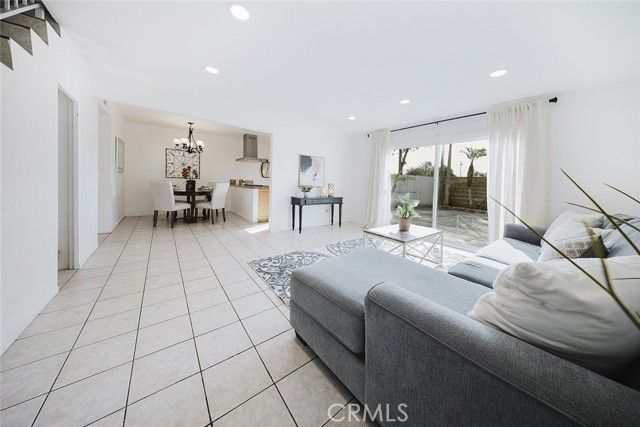 643 S College Avenue, Claremont, CA 91711