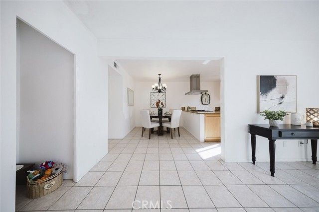 643 S College Avenue, Claremont, CA 91711