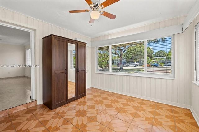 305 NW 111th St, Miami Shores, FL 33168