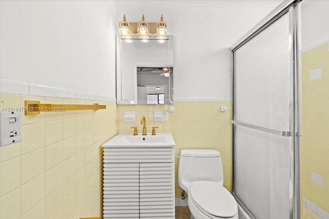 305 NW 111th St, Miami Shores, FL 33168