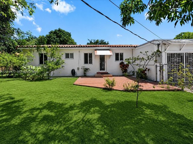 305 NW 111th St, Miami Shores, FL 33168