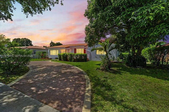 305 NW 111th St, Miami Shores, FL 33168